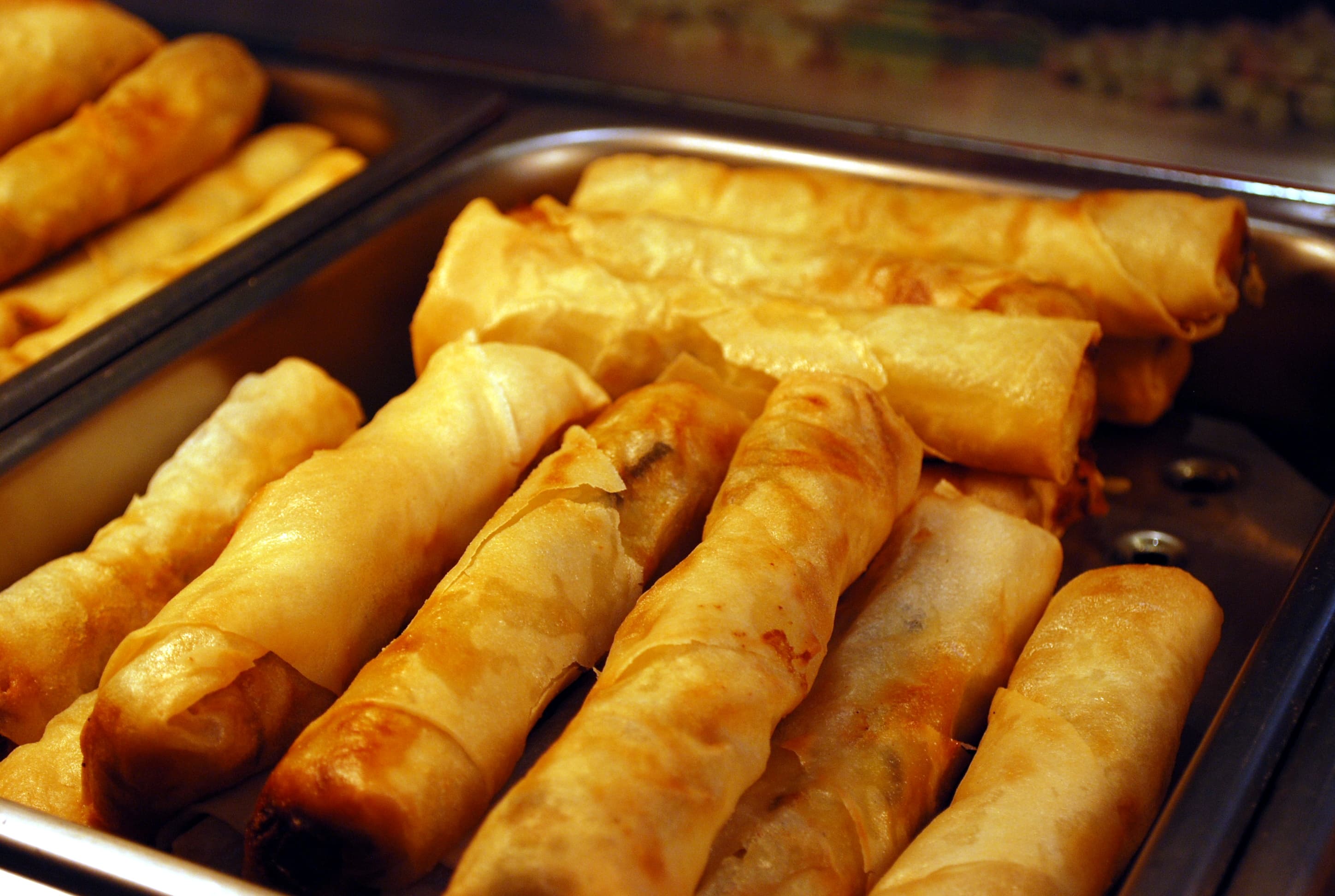 Fresh Vietnamese spring rolls with shrimp visible through rice paper