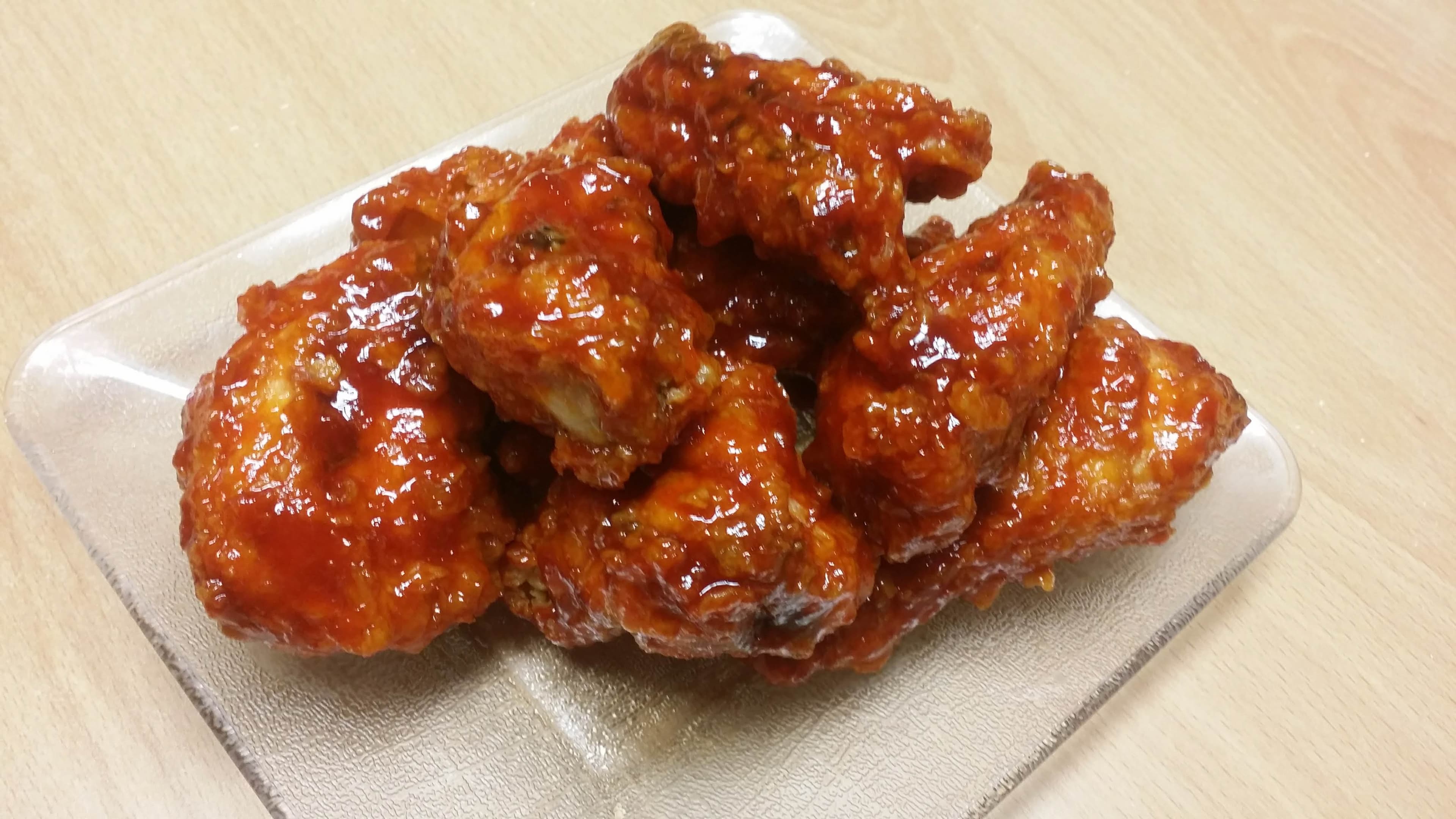 Yangnyeom Korean fried chicken glazed in sweet-spicy sauce